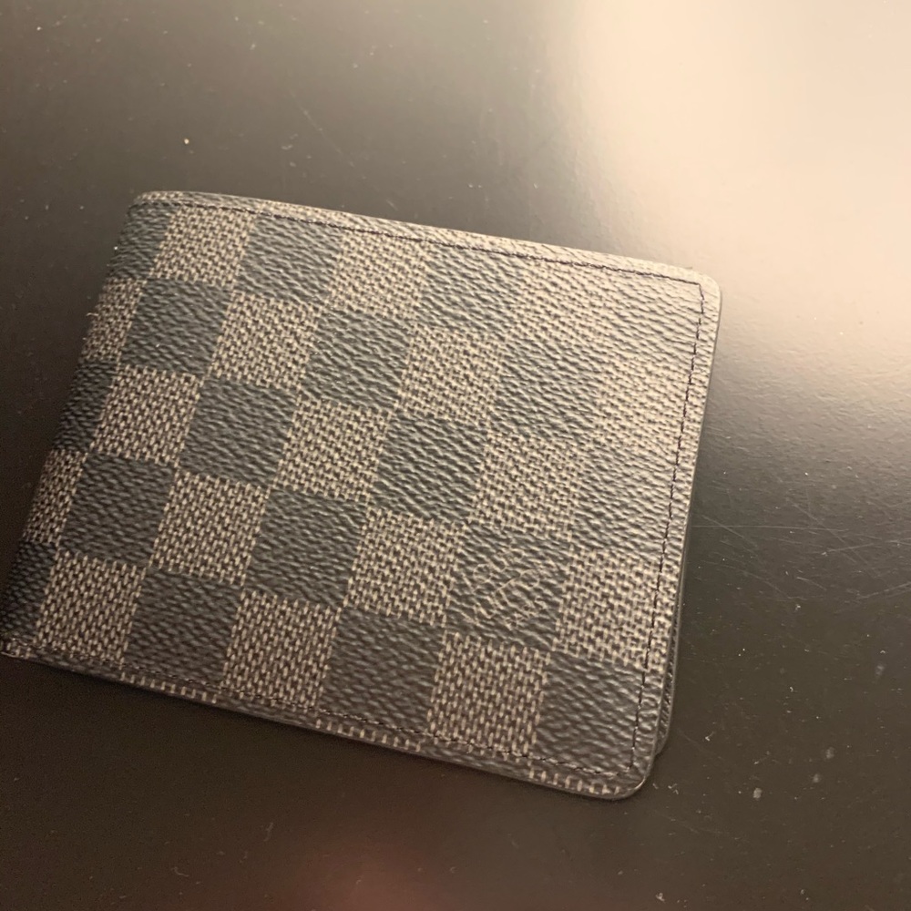 Louis Vuitton Slender Wallet